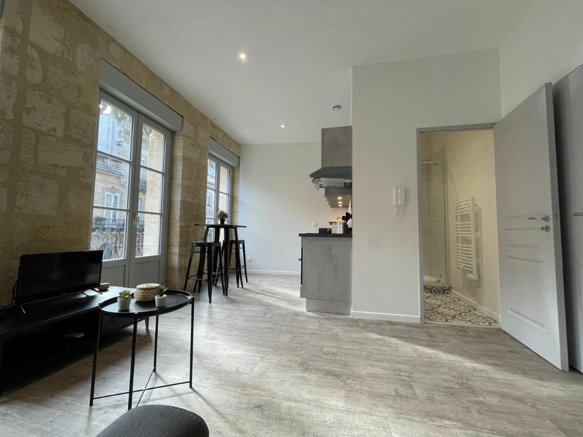Superbes Studios De Charme, Lumineux Et Climatises En Plein Centre Bordéus Exterior foto