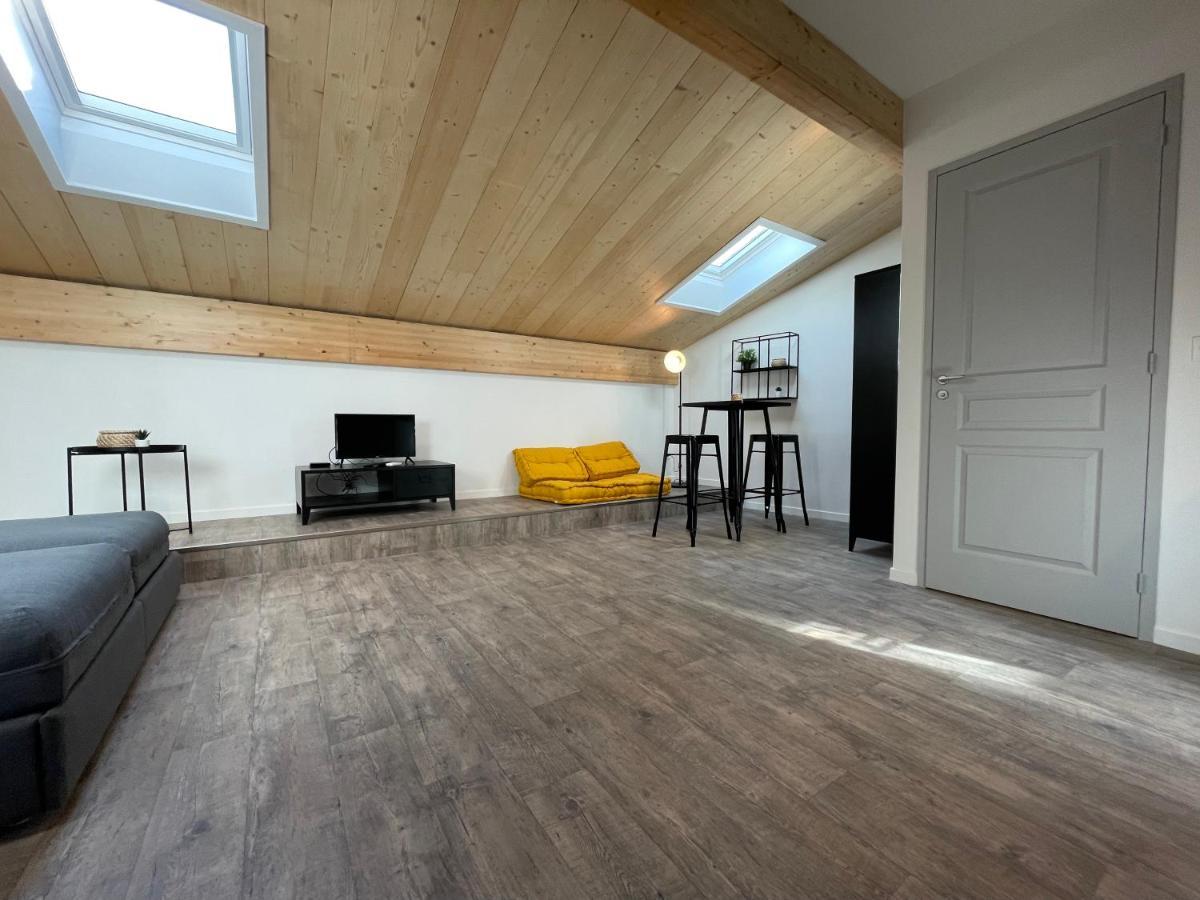 Superbes Studios De Charme, Lumineux Et Climatises En Plein Centre Bordéus Exterior foto