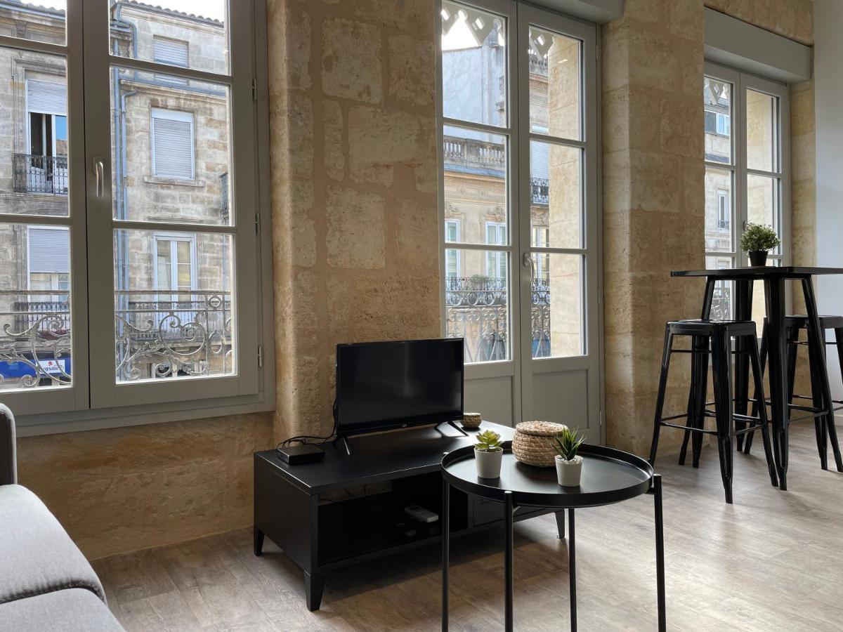 Superbes Studios De Charme, Lumineux Et Climatises En Plein Centre Bordéus Exterior foto